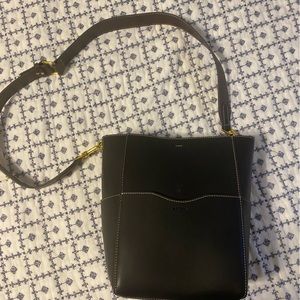 Aallyn Jordan Bucket Bag